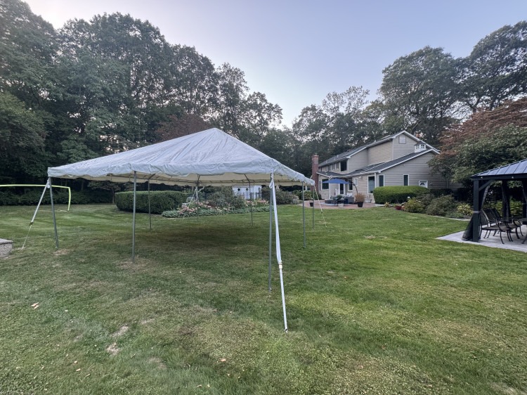 20' X 20' Tent